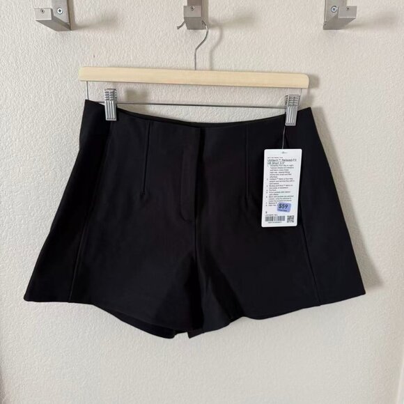 NWT Lululemon Utilitech Relaxed-Fit High-Rise Short 3.5" Black Size 8 - Picture 1 of 4